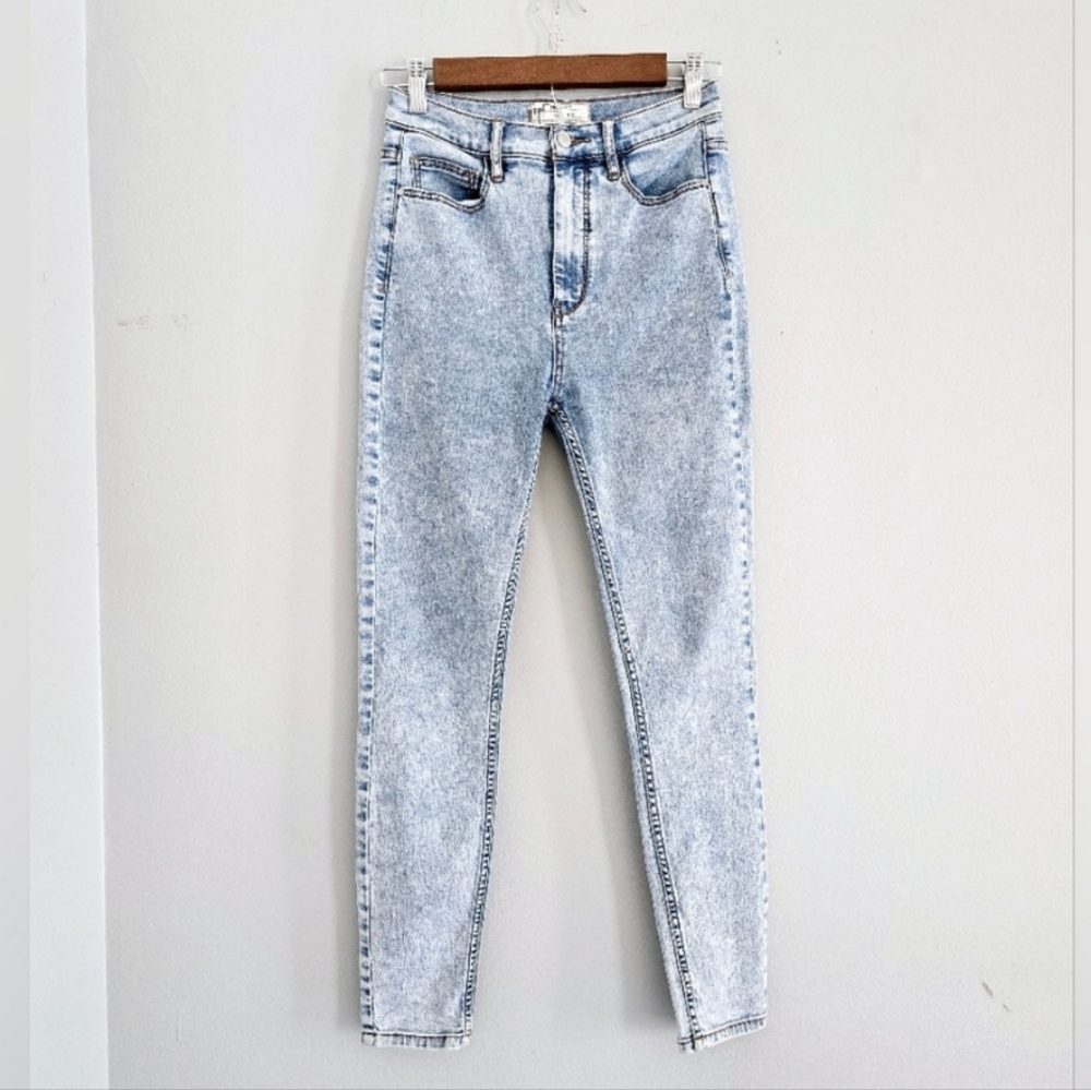 Free People Bleached Stretch Denim Jeans 27